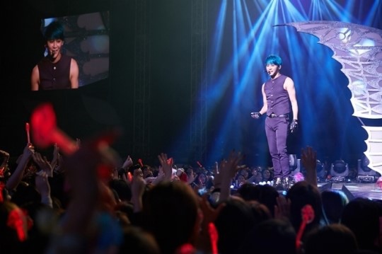 d945be80jw1epy8o0dgmjj20f009zgmc