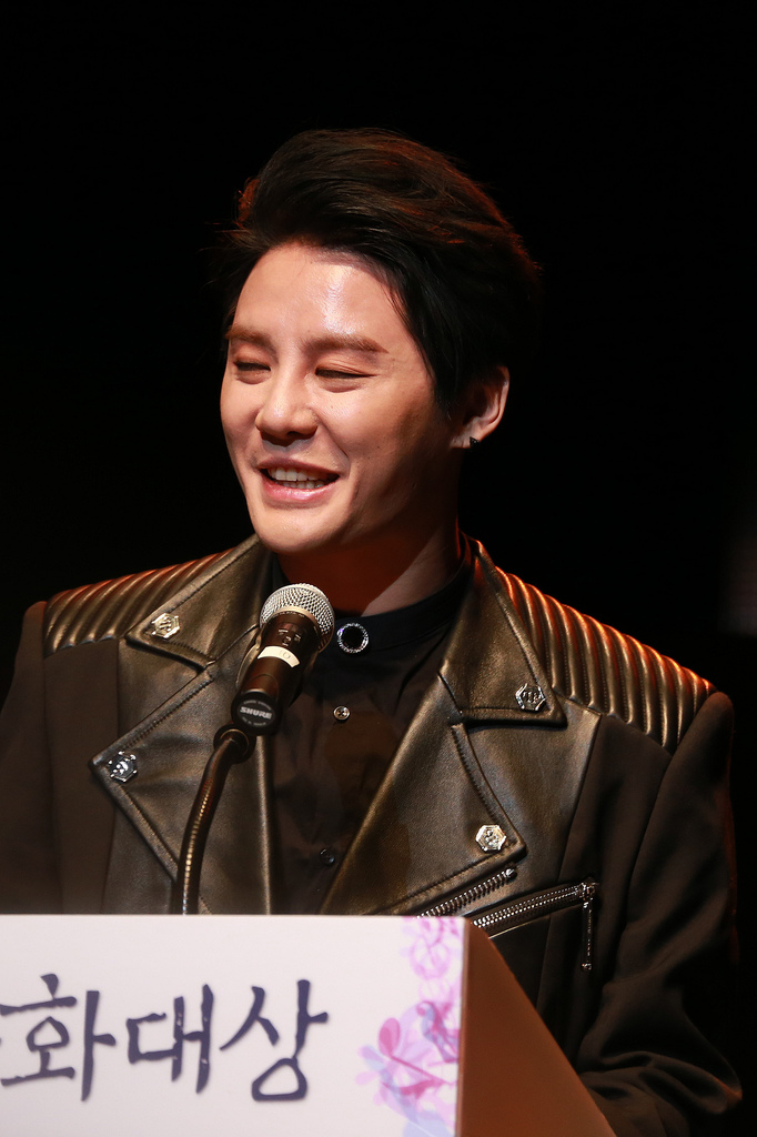 6ee85fe6jw1eovgla94ttj215o1qkdvr.jpg 6ee85fe6jw1eovgla94ttj215o1qkdvr.jpg