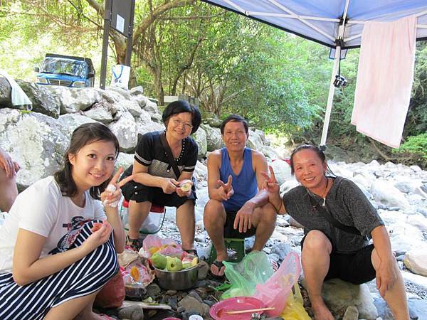 1239683_330443943759583_468471260_n.jpg 1239683_330443943759583_468471260_n.jpg