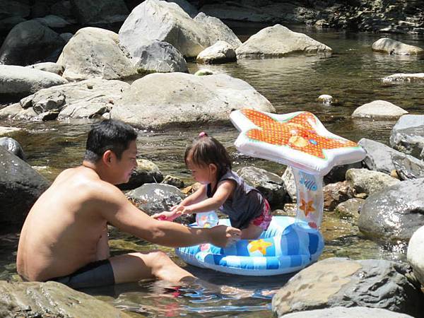 1239776_330443747092936_1867992197_n.jpg 1239776_330443747092936_1867992197_n.jpg