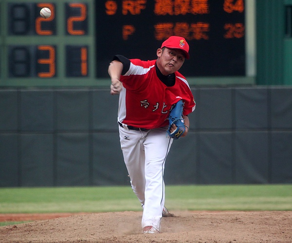 台北縣郭俊宏後援6.2局拿下勝投