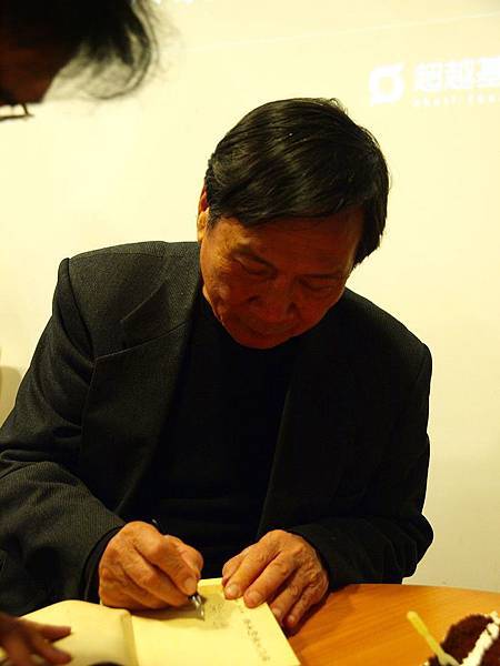 P2134366.jpg P2134366.jpg