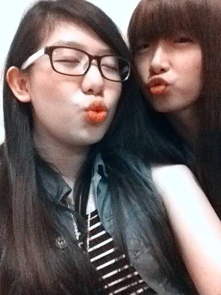 530294_506466879398739_351613460_n