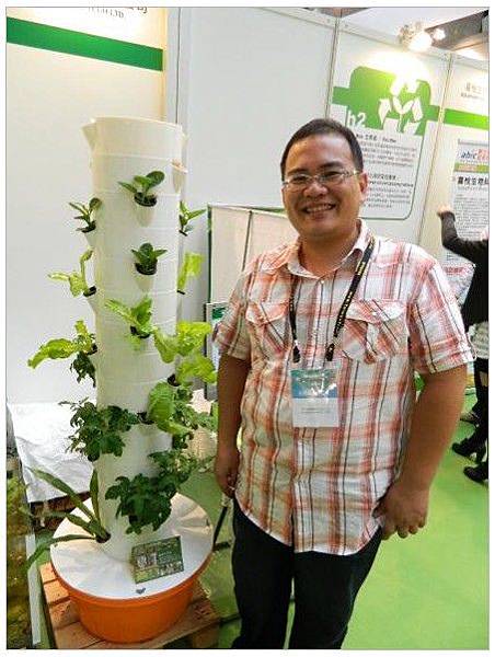 2014-06-10_123912 農場夢64   垂直式種菜也可行