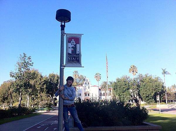 1520745_236206509890215_398759068_n 1520745_236206509890215_398759068_n