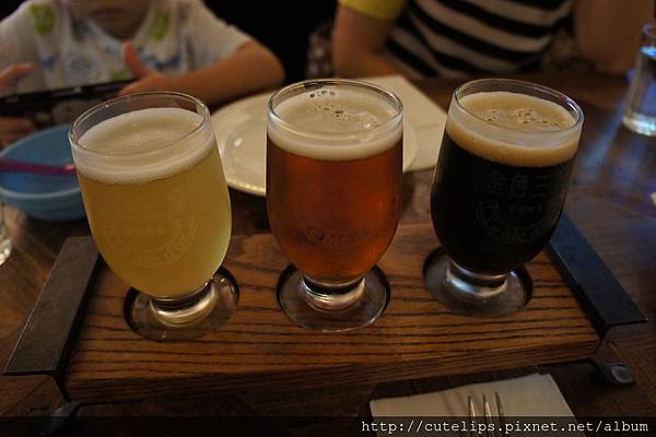 啤酒組合(蜂蜜、大麥&黑麥) 啤酒組合(蜂蜜、大麥&黑麥)