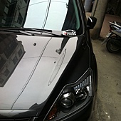 Focus最帥的部分，就是他的魚眼頭燈啦！(01/14/2012)