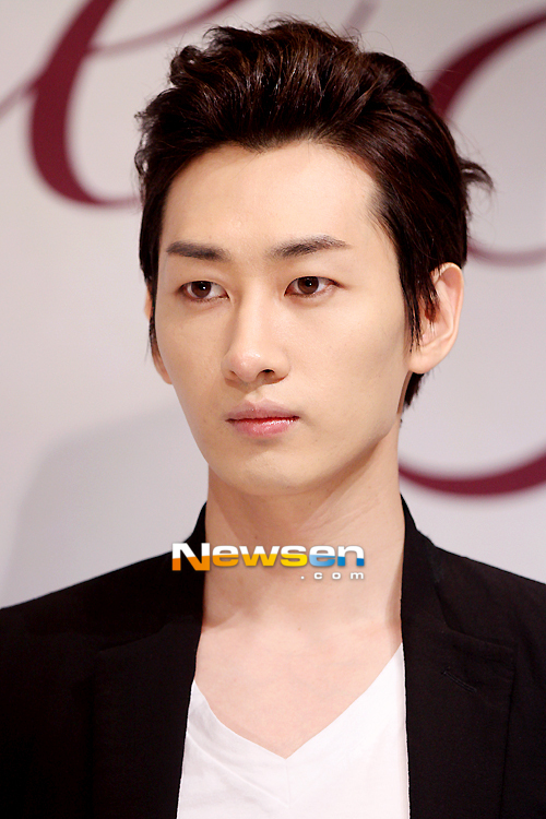 201207031307182010_1