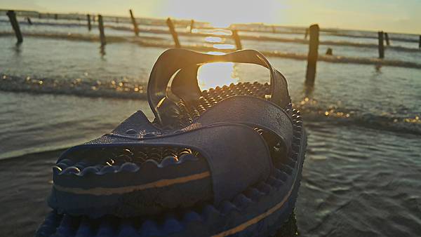 2015-05-17_18-08-12_HDR.jpg 2015-05-17_18-08-12_HDR.jpg