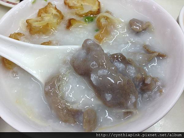 香港大排檔 滑牛豬肝粥 香港大排檔 滑牛豬肝粥