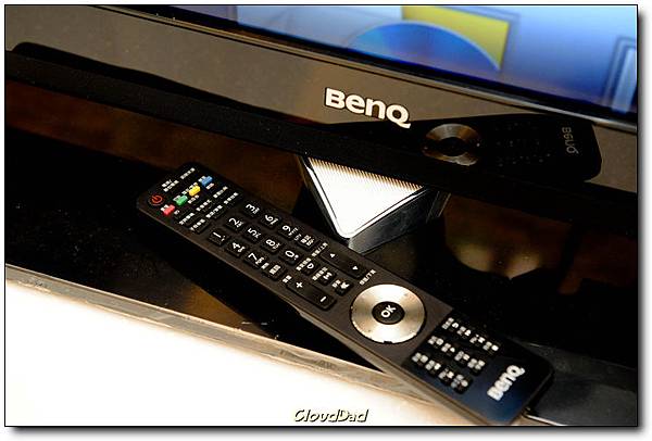 Senseye 2真色彩科技 - BenQ E42-6500智慧型聯網TV