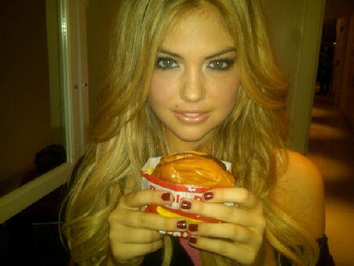 kate-upton-twitpic-1