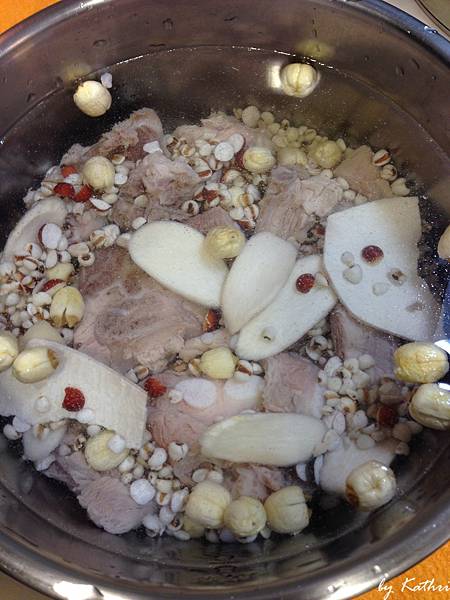 加水，放到電鍋