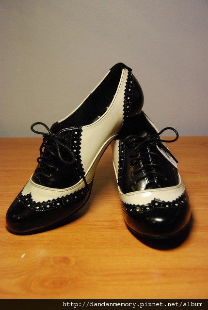  Co-respondent shoes1 