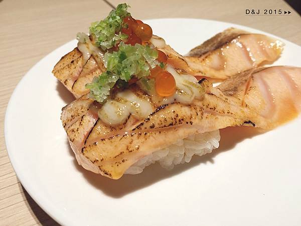 炙燒鮭魚肚握壽司（NT.60/1貫）