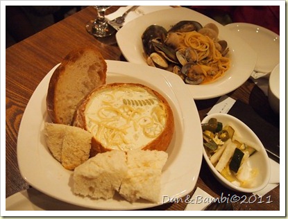 Pane!!!!(還有不重要的白酒蛤蠣和醃小黃瓜) P6030574