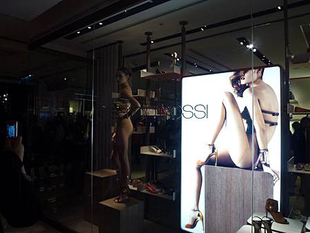 P1030677.JPG P1030677.JPG