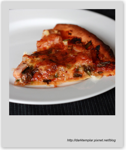 Home-Made Pizza.jpg Home-Made Pizza.jpg