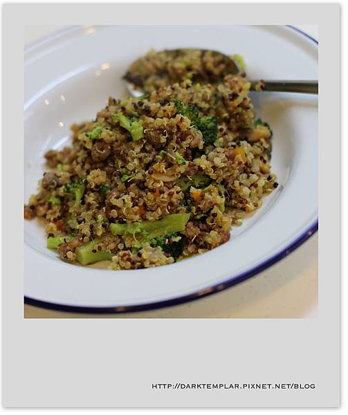 2014 Sausage & Veg Quinoa 04 2014 Sausage & Veg Quinoa 04