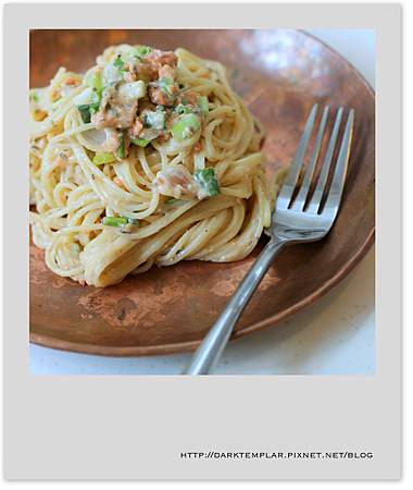 2014 White sauce salmon roe pasta 01