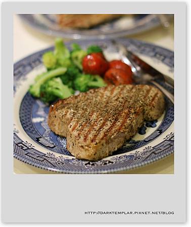 2014 Mixed Herbs Tuna Steak 01 2014 Mixed Herbs Tuna Steak 01