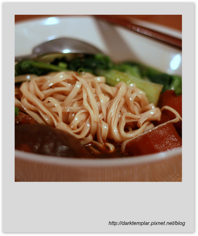 Taiwanese Beef Noodle Soup (1).jpg Taiwanese Beef Noodle Soup (1).jpg