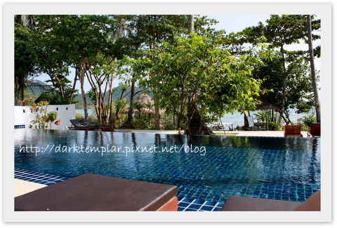 Koh Chang Warapura (4).jpg Koh Chang Warapura (4).jpg