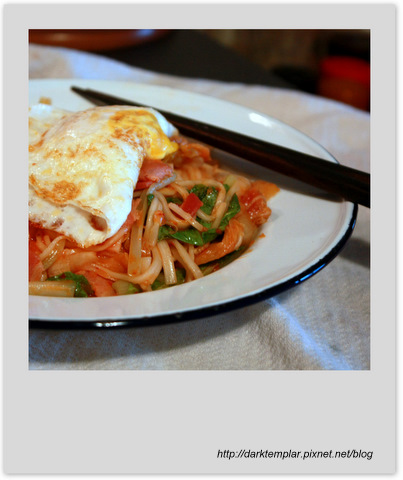 Kimchi Fried Noodles (3).jpg Kimchi Fried Noodles (3).jpg