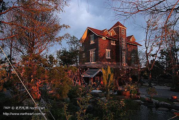 12617434885_0ef1faf62d_z