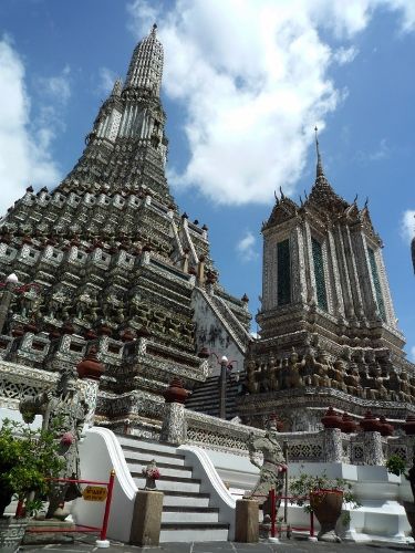 泰國新年誦經祈福