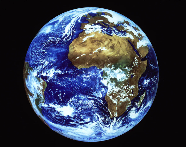earth01.jpg earth01.jpg