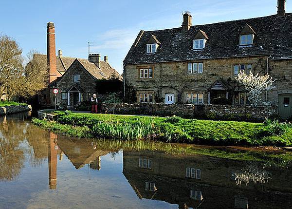 640px-Lower_Slaughter_Cotswolds