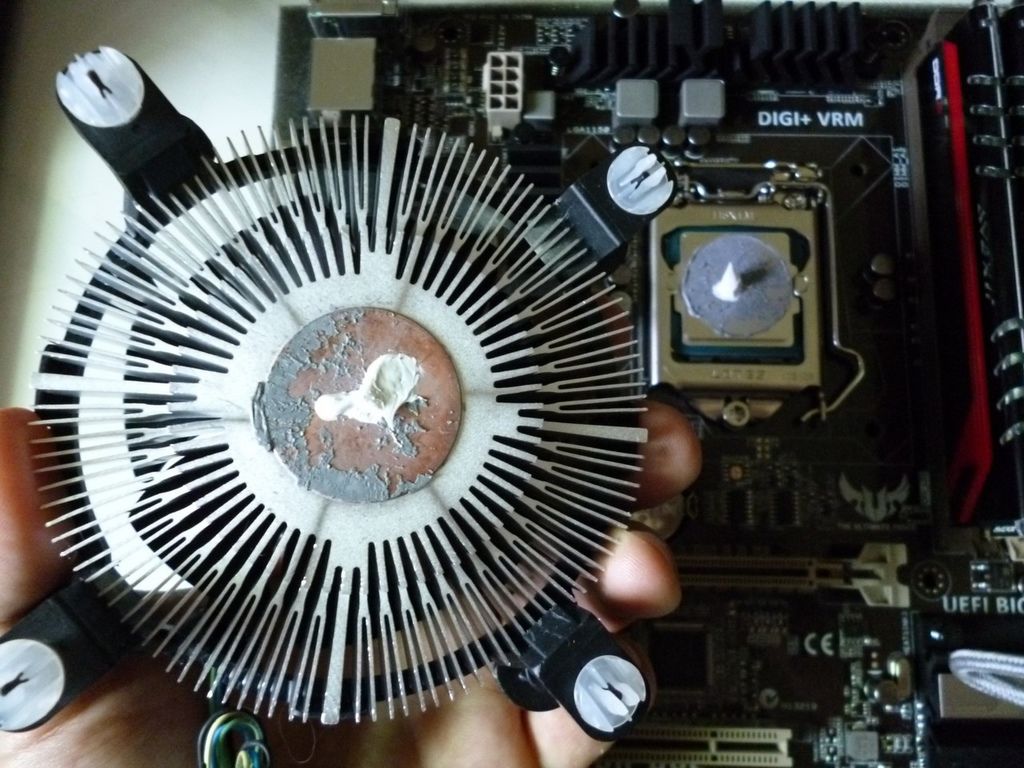 【 馬年除舊布新，讓你安安穩穩用到狗年的ASUS TUF Vanguard B85主機闆】