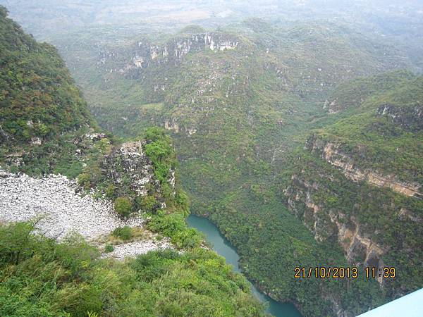 IMG_0915.JPG IMG_0915.JPG