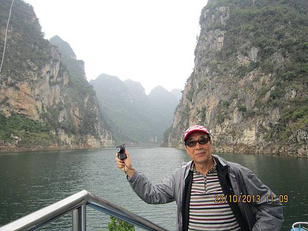 IMG_1071.JPG IMG_1071.JPG