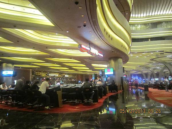 IMG_1674.JPG IMG_1674.JPG