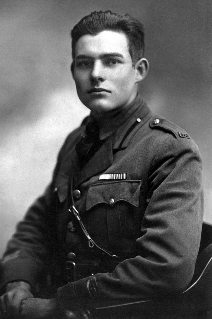 Ernest_Hemingway_in_Milan_1918_retouched_3.jpg Ernest_Hemingway_in_Milan_1918_retouched_3.jpg