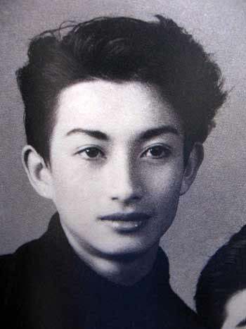 1402943_958063d0b49cb1a20b3b63042e022ecc 1402943_958063d0b49cb1a20b3b63042e022ecc