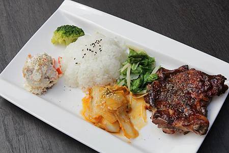 1467483_668001463231823_1616676815_n