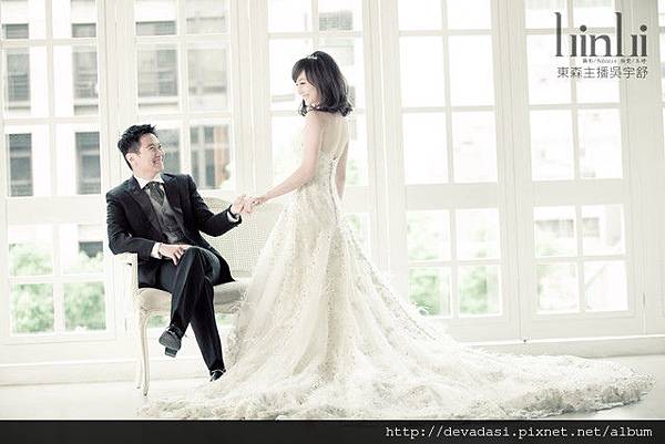 1551715406 1551715406