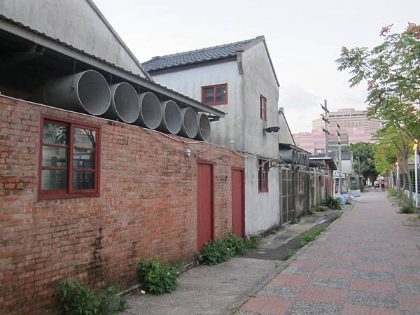 IMG_4437.JPG IMG_4437.JPG