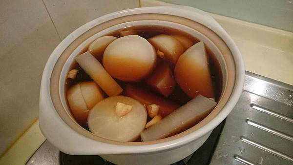 燉蘿蔔 - 後鍋 燉蘿蔔 - 後鍋