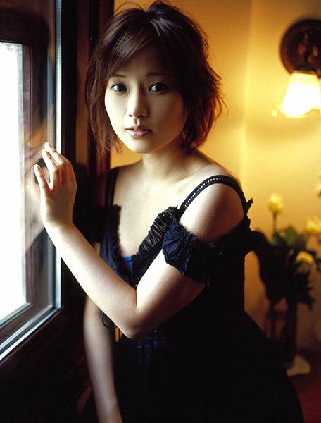 <em>安倍なつみ</em>(安倍夏美) natsumi abe (写真) - 日系