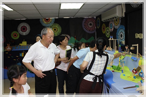 990905 202.jpg 990905 202.jpg