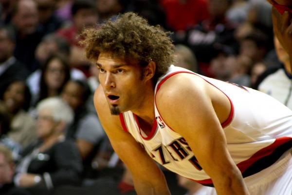 robin lopez,cameron payne robin lopez