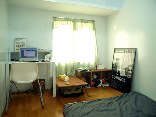 h04.jpg h04.jpg