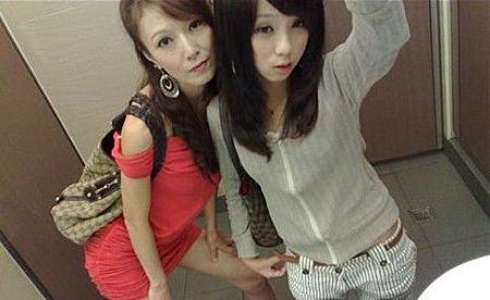 d273405 d273405