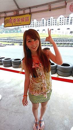 大昌期貨營業員李思儀 期貨手續費 選擇權手續費 大昌期貨營業員李思儀 期貨手續費 選擇權手續費