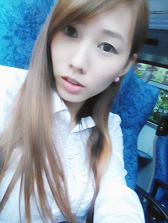 大昌期貨營業員李思儀 期貨手續費 選擇權手續費 大昌期貨營業員李思儀 期貨手續費 選擇權手續費