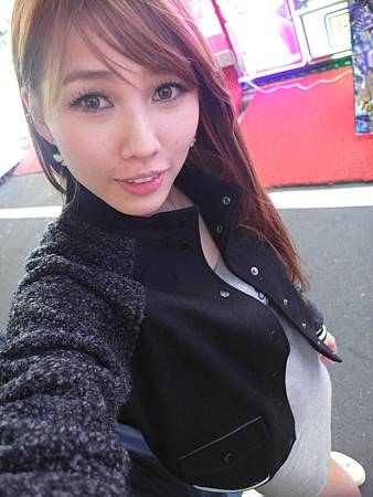 大昌期貨營業員李思儀 期貨手續費 選擇權手續費 大昌期貨營業員李思儀 期貨手續費 選擇權手續費